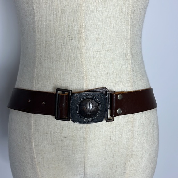 🌟HOST  PICK🌟Vintage Boy Scouts leather belt - Picture 3 of 12
